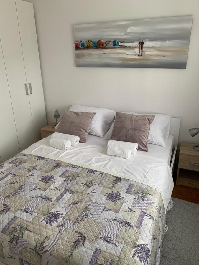 Tara'S Apartman Supetar Extérieur photo
